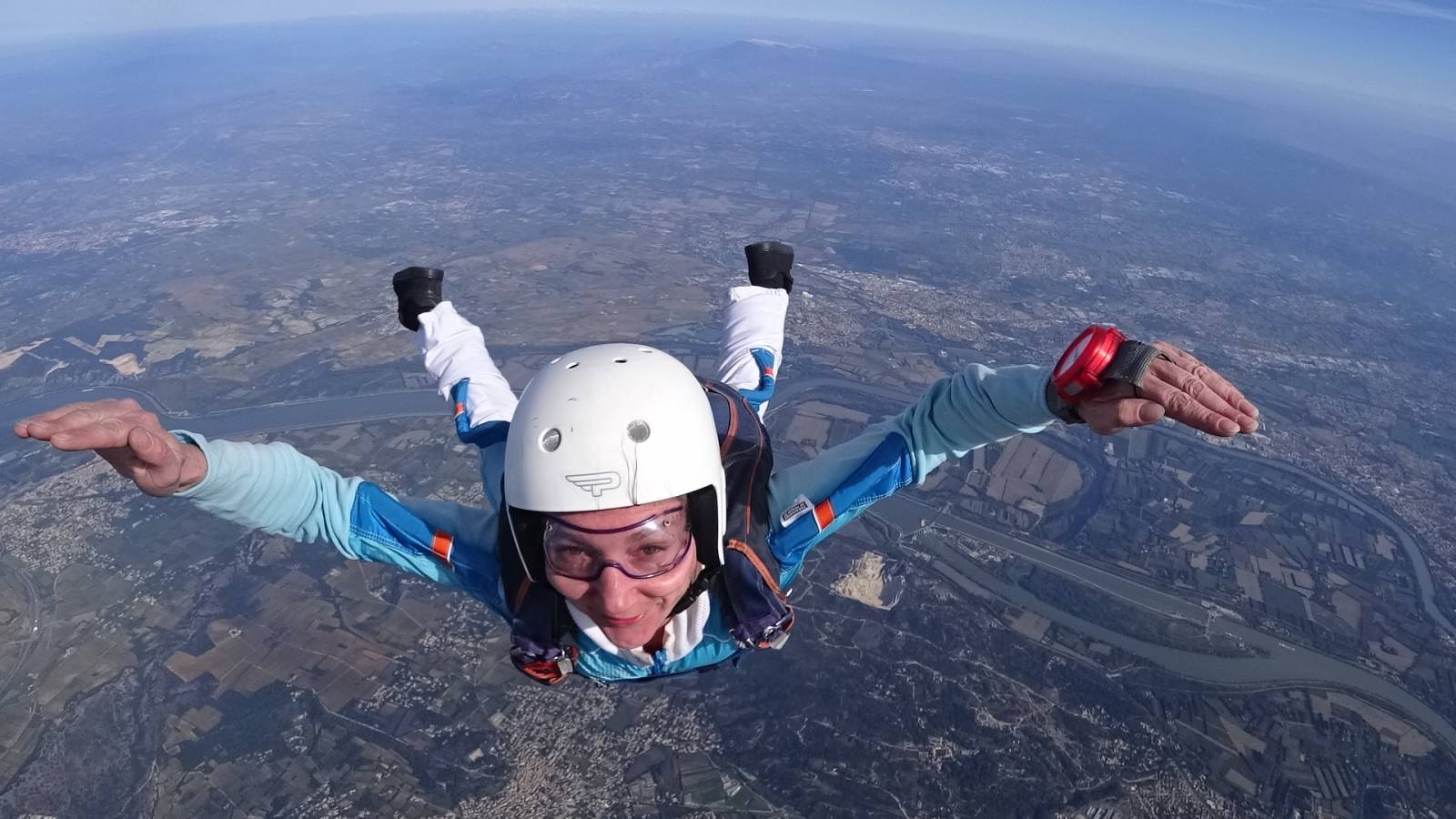 Apprendre et découvrir le parachutisme prés de Montpellier dans l'Hérault