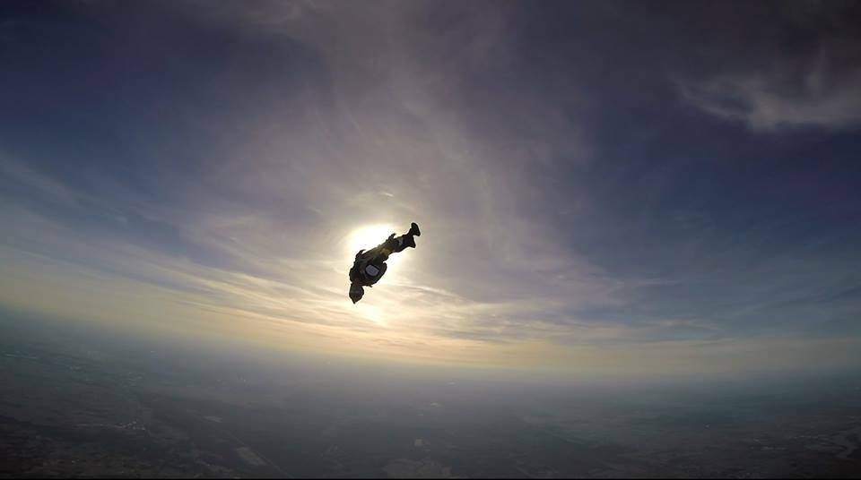 Comment faire et organiser un baptême, un saut ou un stage de parachute