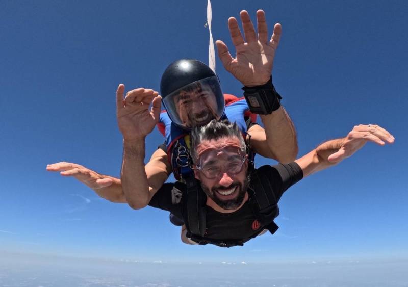 Certificat médical de non contre indication au parachutisme.