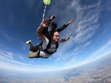 Notre zone d'activité pour ce service Club de parachutisme pour faire un stage de chute libre vers Orange 84100